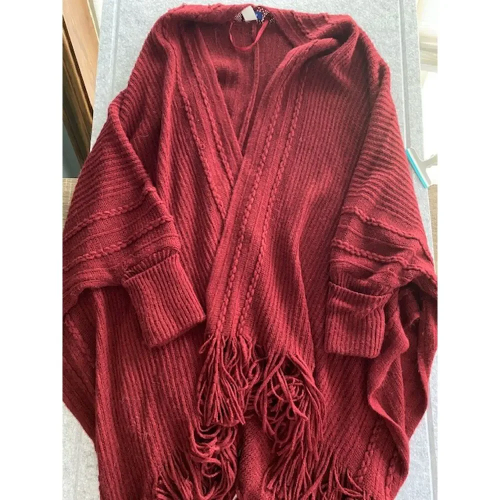 Women's Burgundy Wrap Shawl with Sleeves Apt. 9